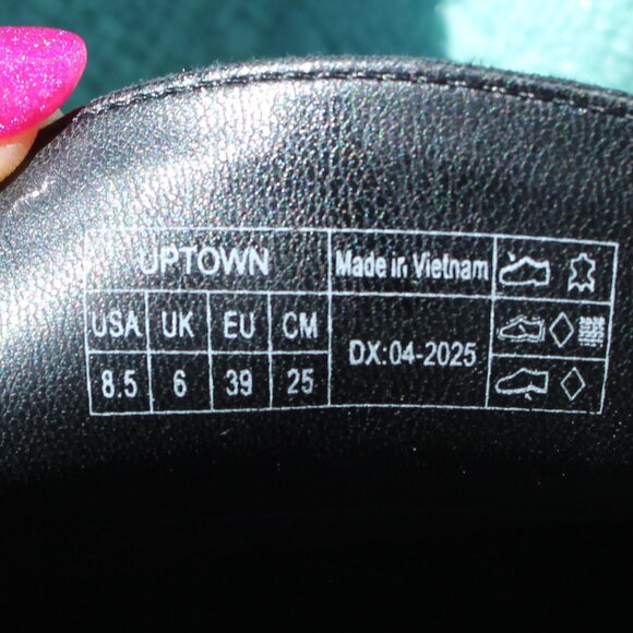 NEW VIONIC BLACK UPTOWN LOAFER SIZE 8.5 HAVE WORN ONCE AROUND HOUSE - Picture 7 of 10